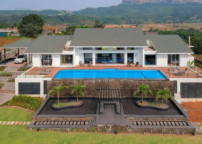 Stayvista's Villa 107: Mountain-View Luxury with Infinity Pool Lonavala